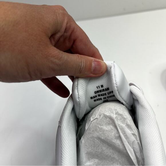 GUESS Miram Platform Lace-Up Court Casual sneakers white - 11 - Picture 10 of 13